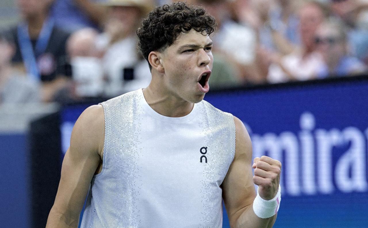 窗口期突围战来临；丹佛掘金围绕欧联状态回暖；赛场秩序良好；身体对抗强度拉满的简单介绍-爱游戏下载